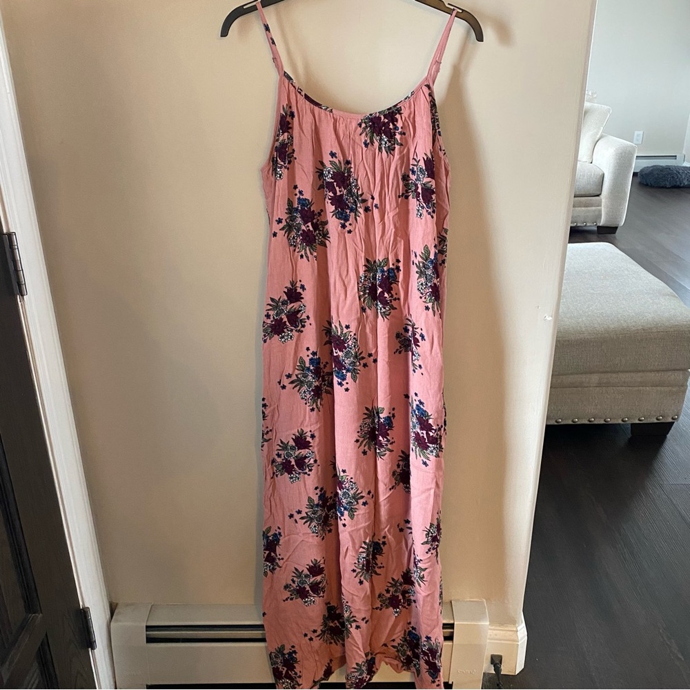 NWOT Staccato Maxi Dress